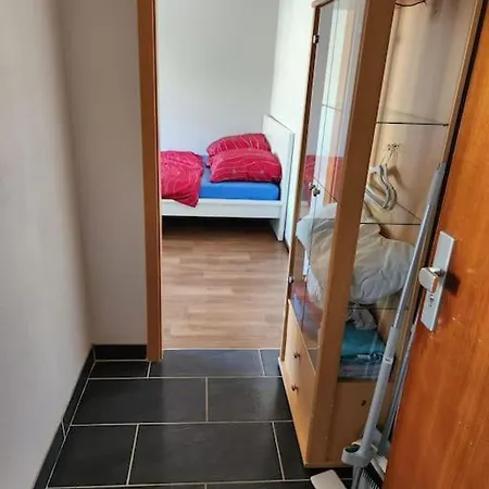 2: Einfache 1-zimmer In 아파트 *